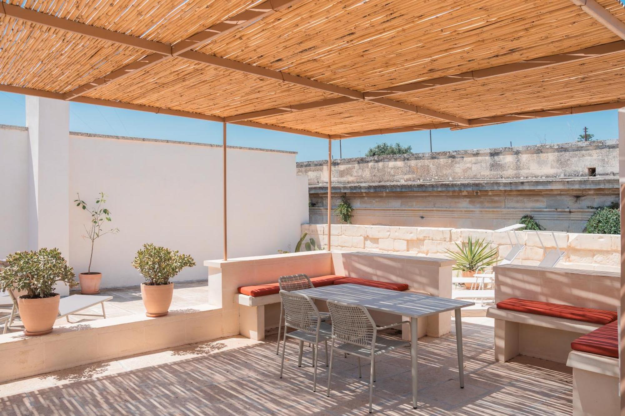 Margherita Apartment & Rooftop By Residence Colibri Лечче Экстерьер фото